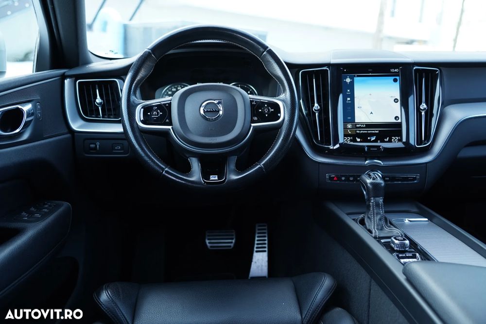 Volvo XC 60 D4 AWD Geartronic RDesign - 9