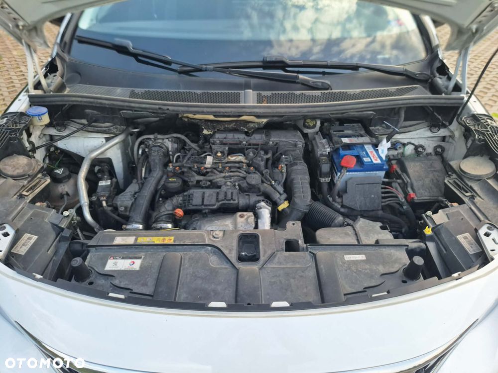 Peugeot 3008 1.5 BlueHDi Active S&S EAT8 - 7
