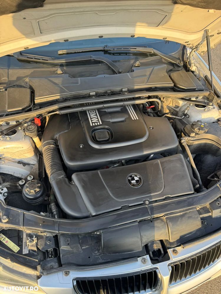BMW Seria 3 320d DPF Aut. - 20