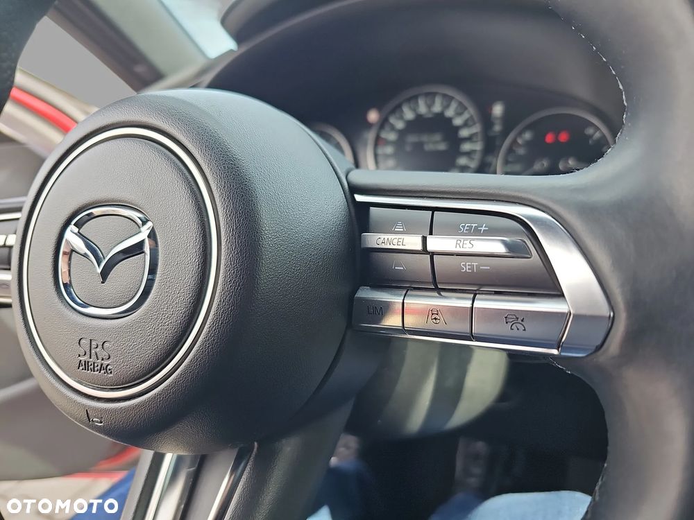 Mazda 3 2.0 mHEV Hikari - 21