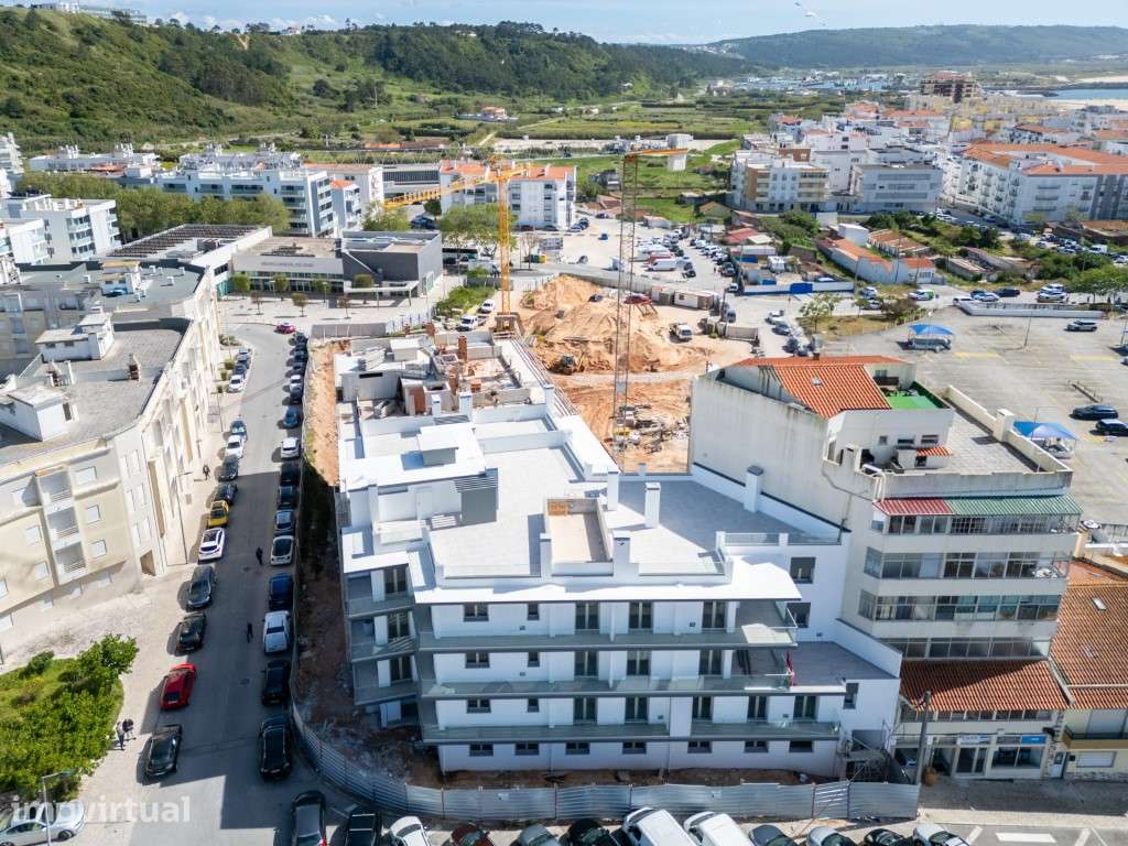 Apartamento T3 junto ao mercado- 200 mts da praia - Grande imagem: 3/69