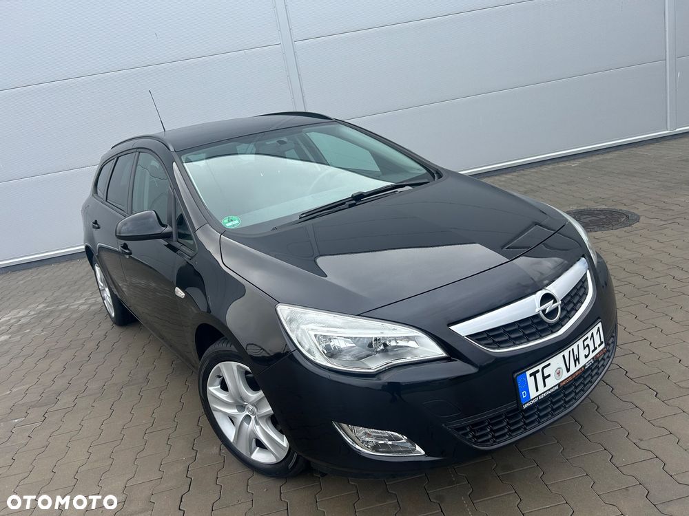 Opel Astra 1.4 Turbo Sports Tourer - 1