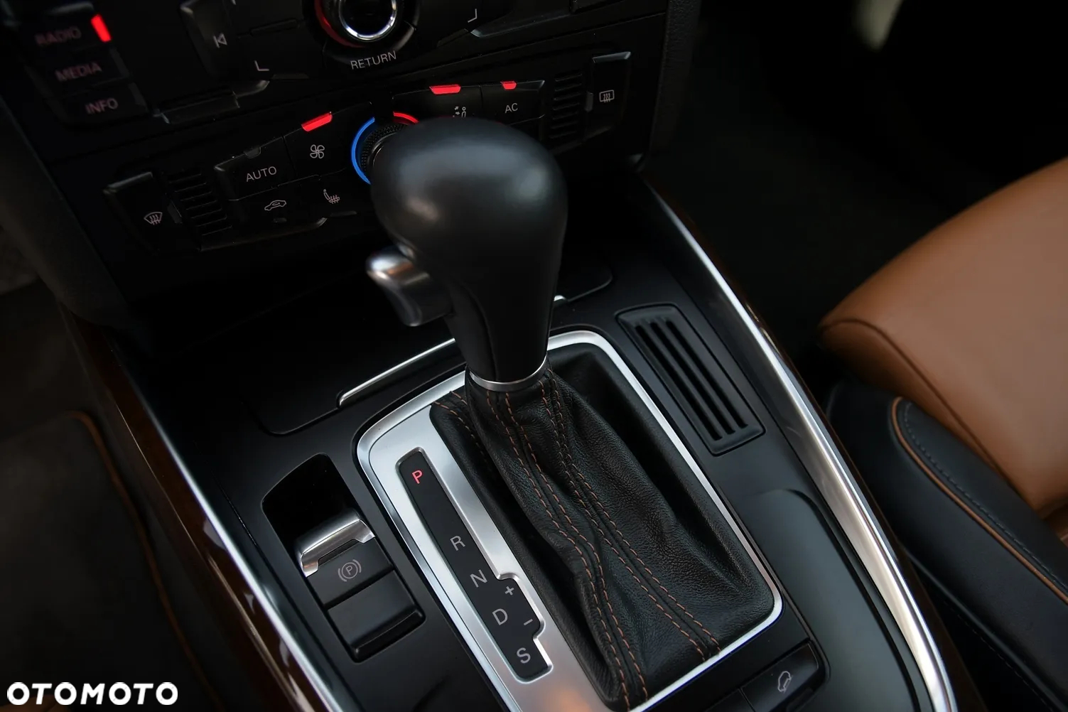 Audi Q5 2.0 TDI Quattro S tronic - 31