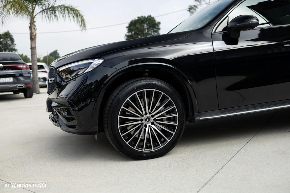 Mercedes-Benz GLC 300 e 4Matic 9G-TRONIC Edition AMG Line - 17