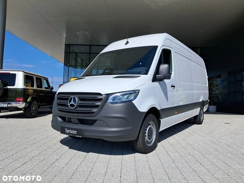 Mercedes-Benz Sprinter - 1
