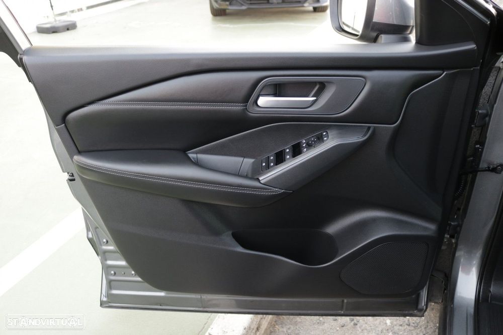 Nissan Qashqai 1.3 DIG-T Acenta - 32