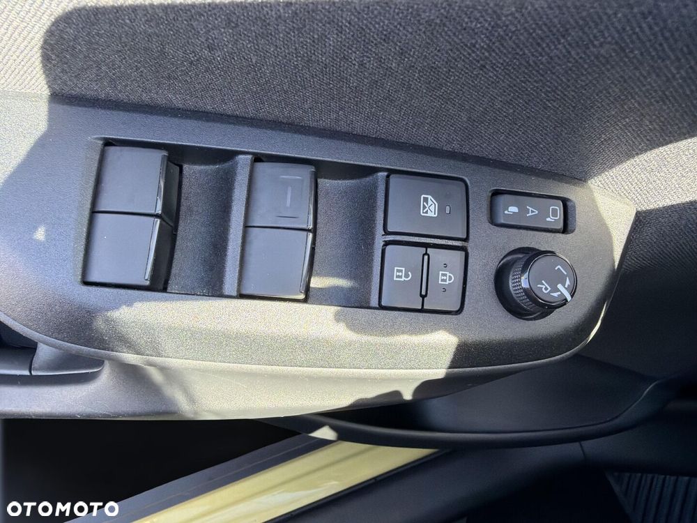 Toyota Yaris Cross Hybrid 1.5 Comfort - 25