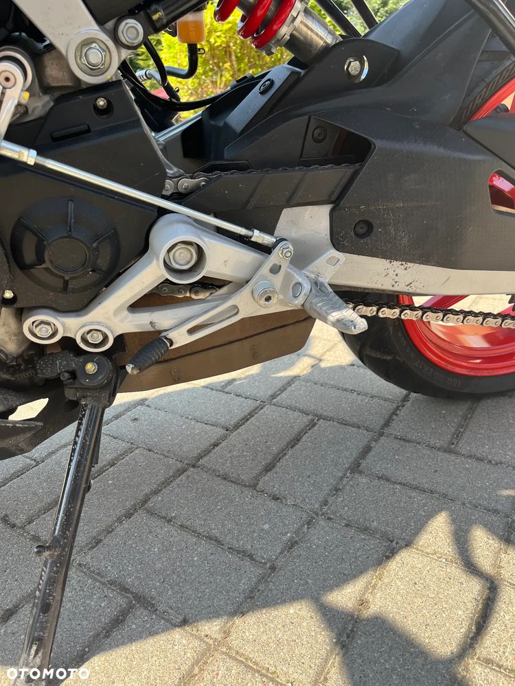 Aprilia RS - 8