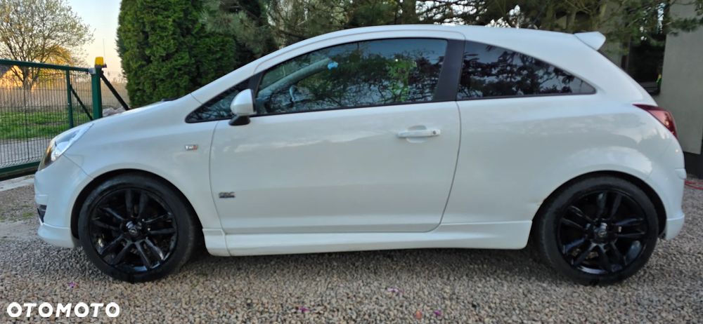 Opel Corsa 1.4 16V Color Edition - 8