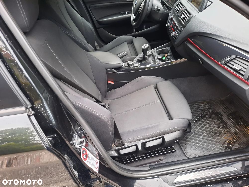 BMW Seria 1 118d DPF Edition Sport - 14