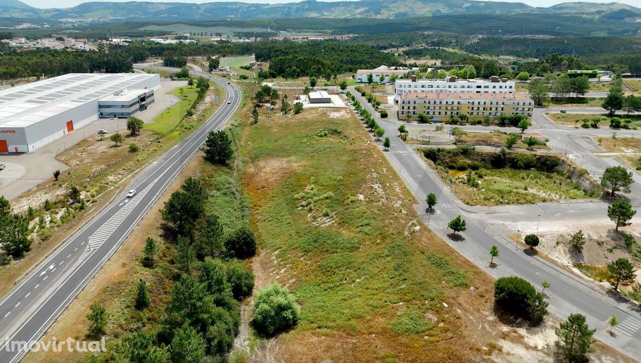 Torres Vedras | Terreno com Projeto Aprovado para Lar Residencial (77 - Grande imagem: 4/11