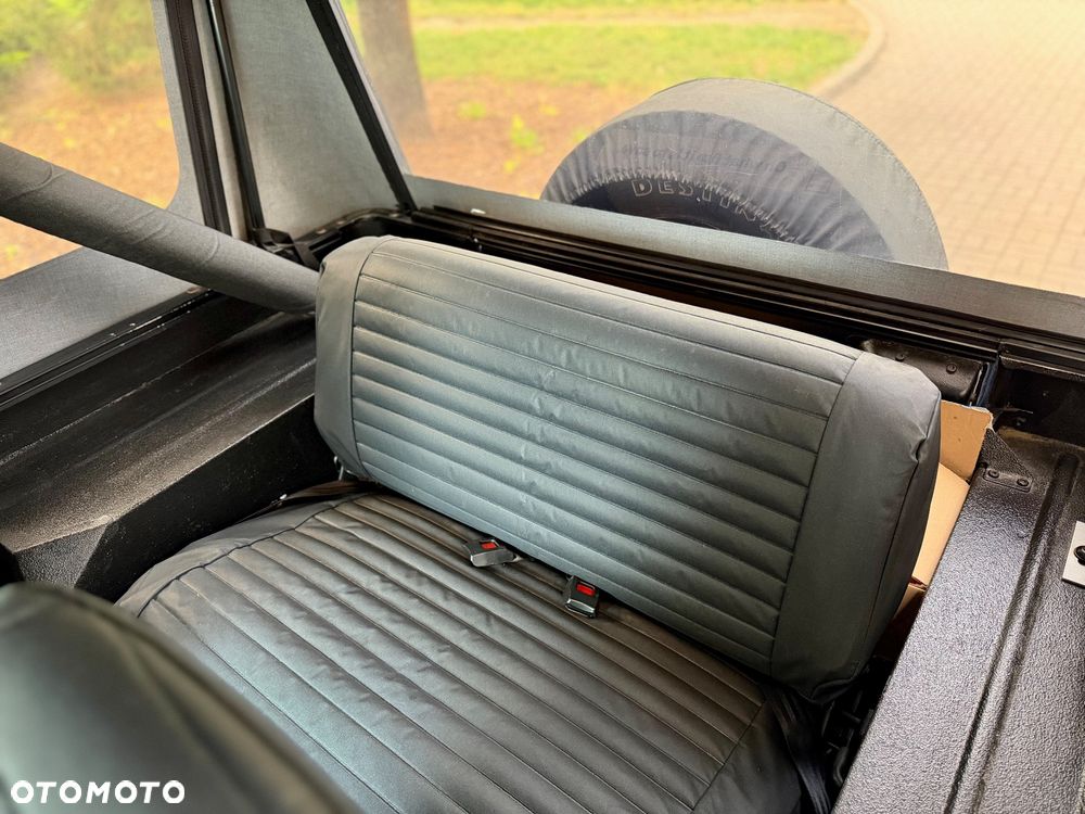 Jeep Wrangler 2.5L - 39