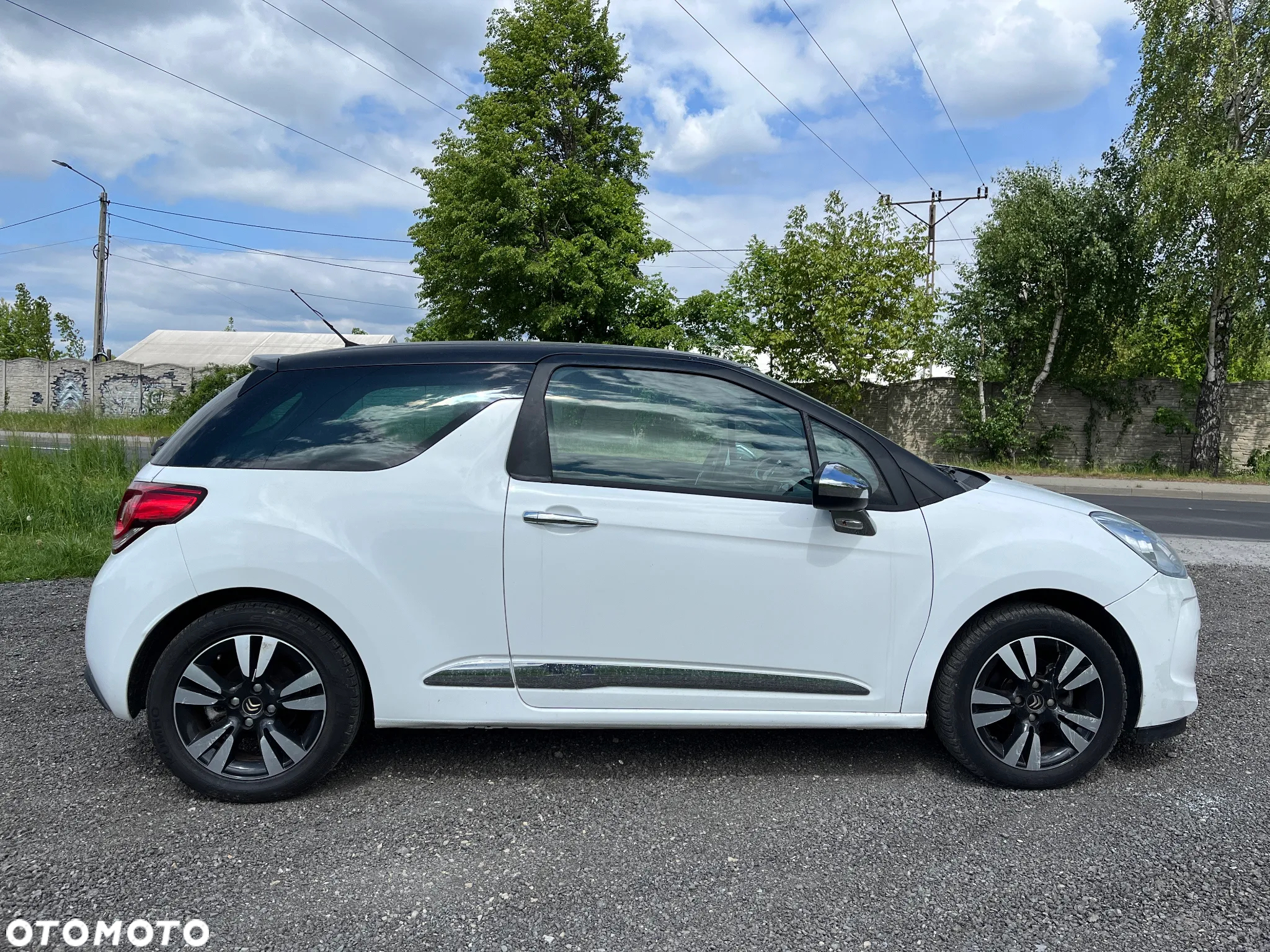 Citroën DS3 1.6 e-HDi SoChic - 8