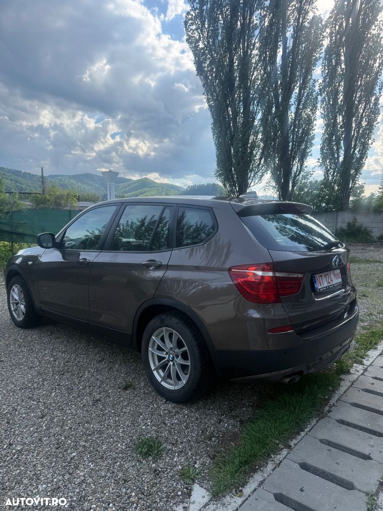 BMW X3 xDrive20d Aut. - 6