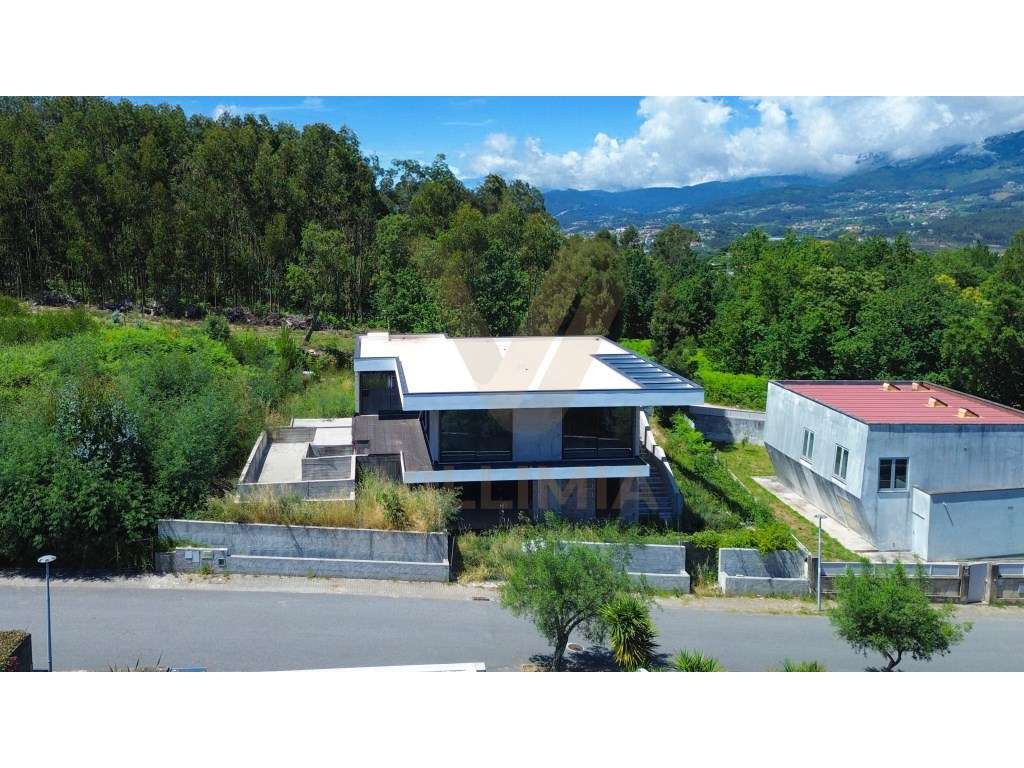 Moradia V4 de Luxo com Piscina | Campo de Golfe de Ponte de Lima - Grande imagem: 2/24