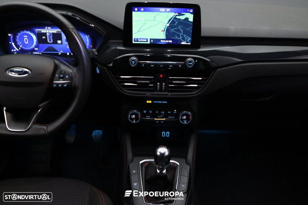 Ford Kuga 1.5 EcoBoost ST-Line - 15