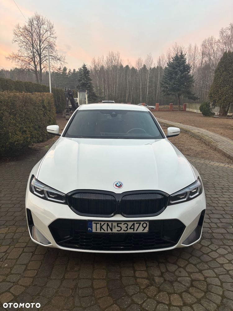 BMW Seria 3 330i xDrive - 2