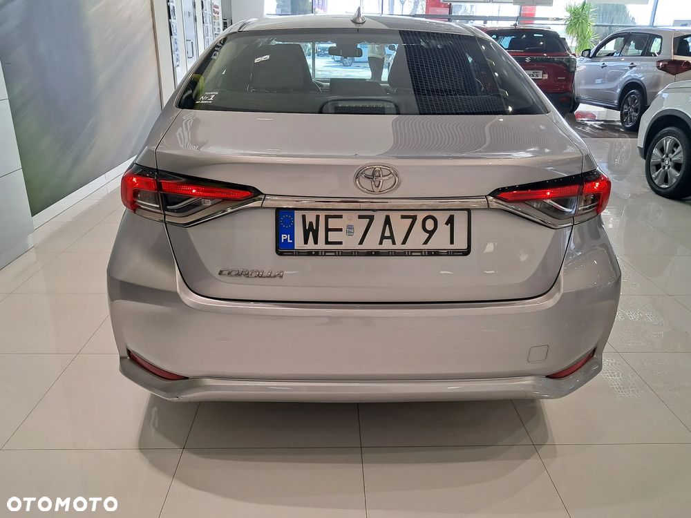 Toyota Corolla - 5