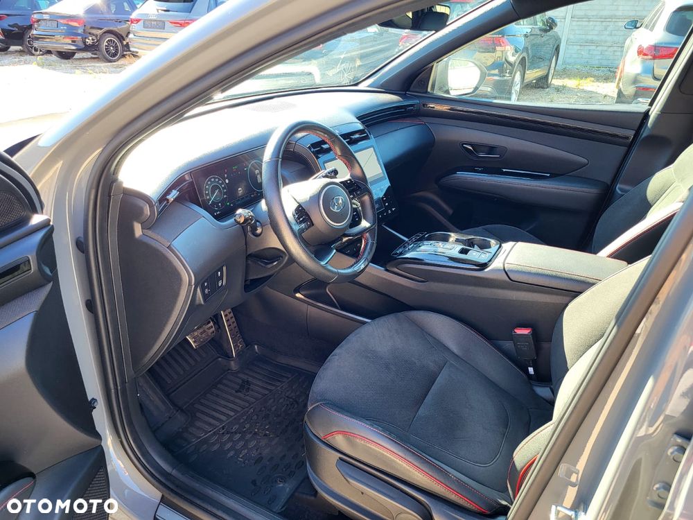 Hyundai Tucson 1.6 T-GDi HEV 2WD N Line - 23