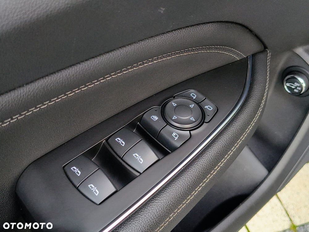Opel Insignia 1.6 CDTI Sports Tourer ecoFLEXStart/Stop Edition - 12