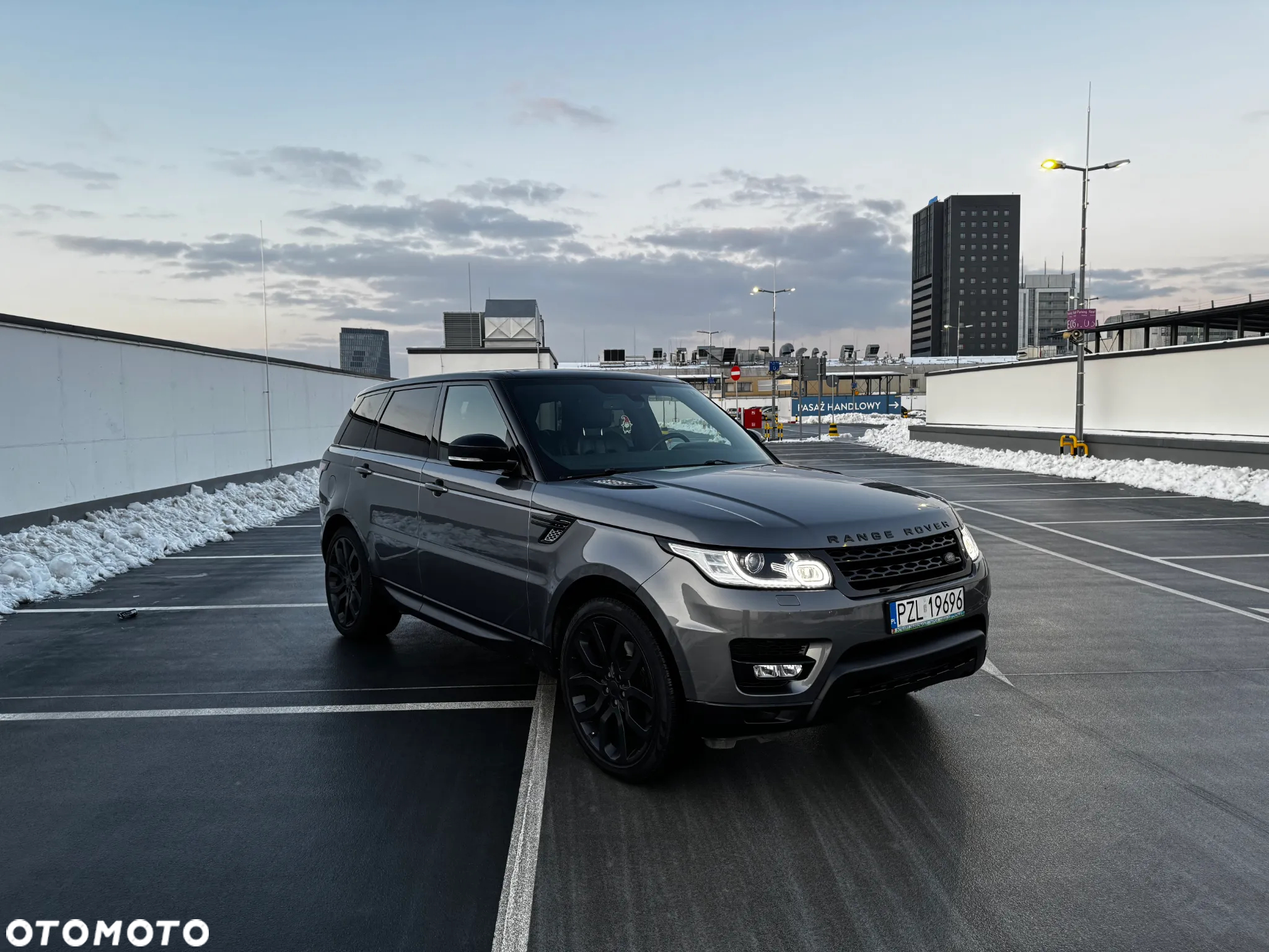 Land Rover Range Rover Sport S 3.0 SD V6 HSE - 8