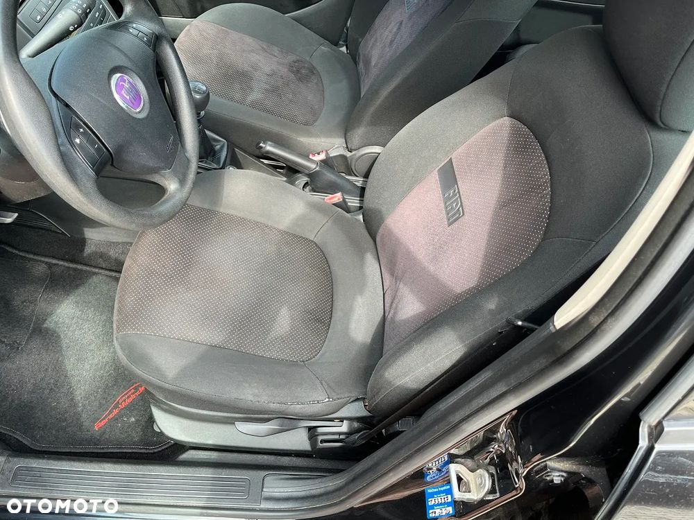 Fiat Grande Punto 1.4 8V 360 - 13
