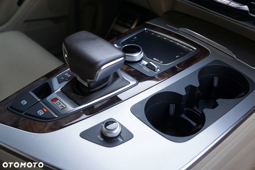 Audi SQ7 4.0 TDI Quattro Tiptronic - 33