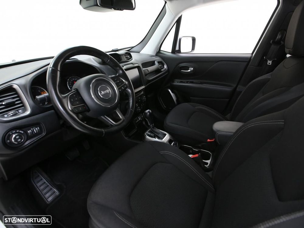 Jeep Renegade - 8