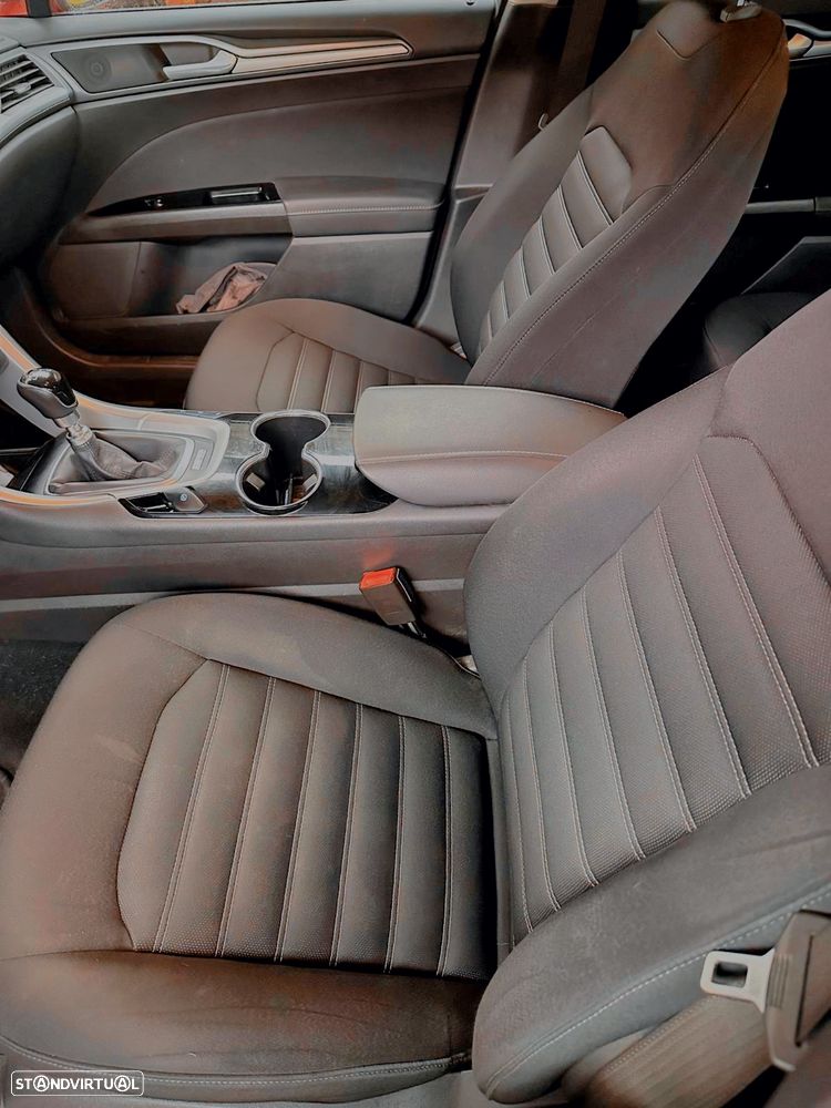 Ford Mondeo SW 1.6 TDCi ECOnetic Start-Stopp Titanium - 8