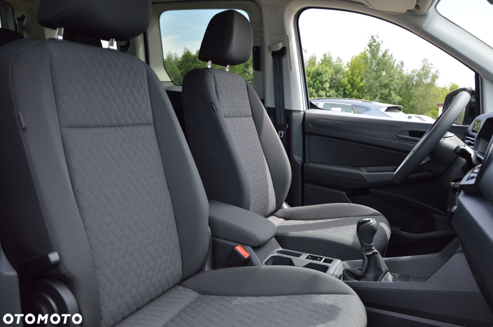 Volkswagen Caddy Life - 17