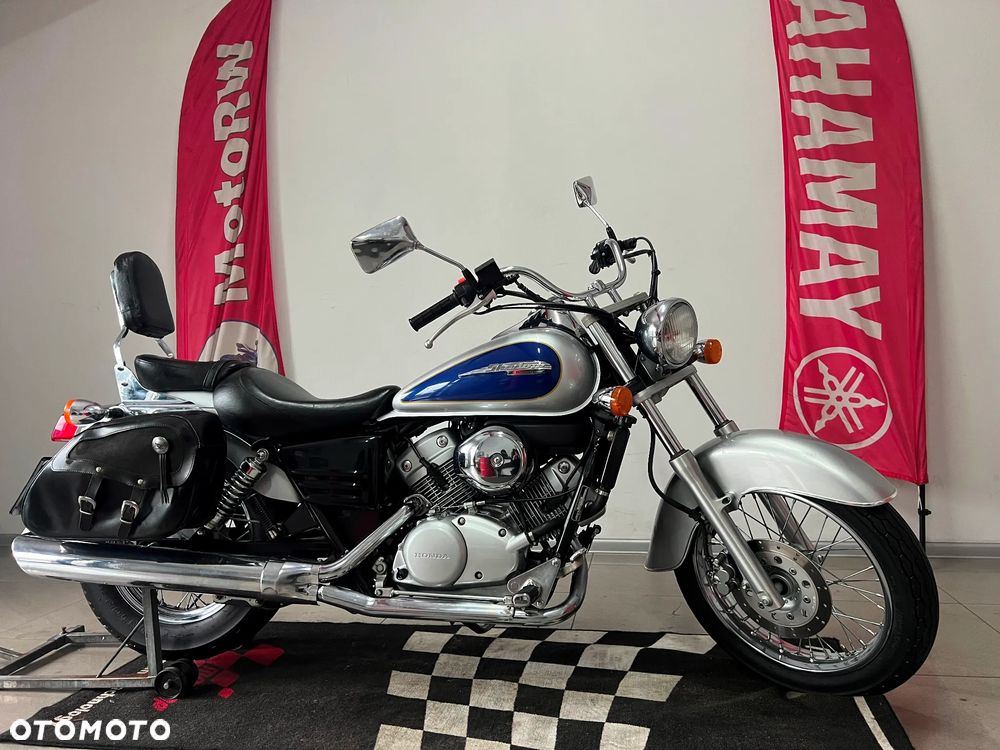 Honda VT - 3