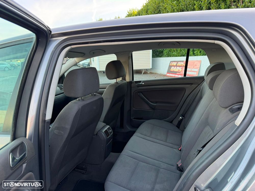 VW Golf 1.4i Confortline - 7