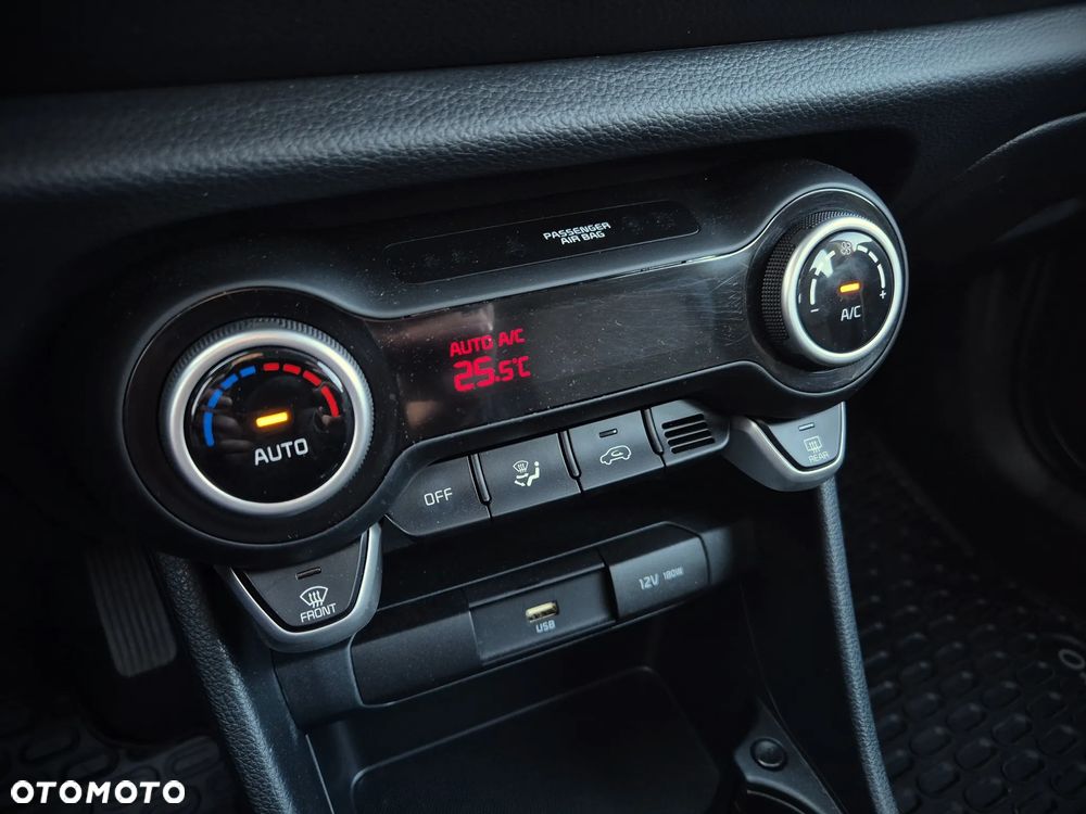 Kia Picanto 1.0 L - 32