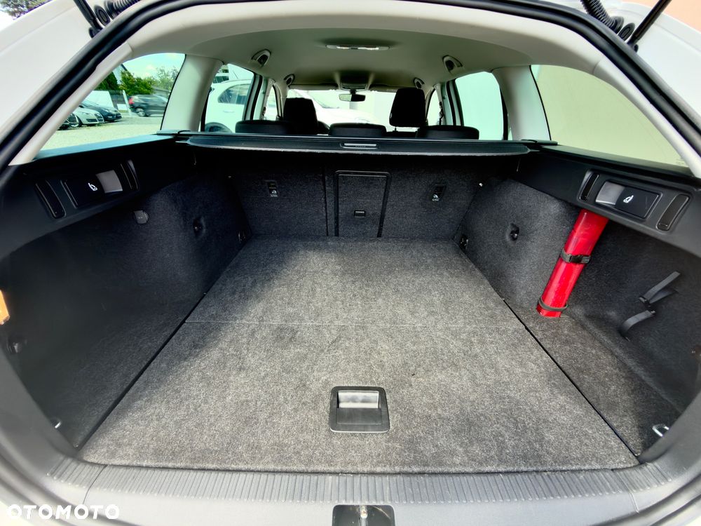 Skoda Octavia 2.0 TSI 4x4 DSG Style - 19