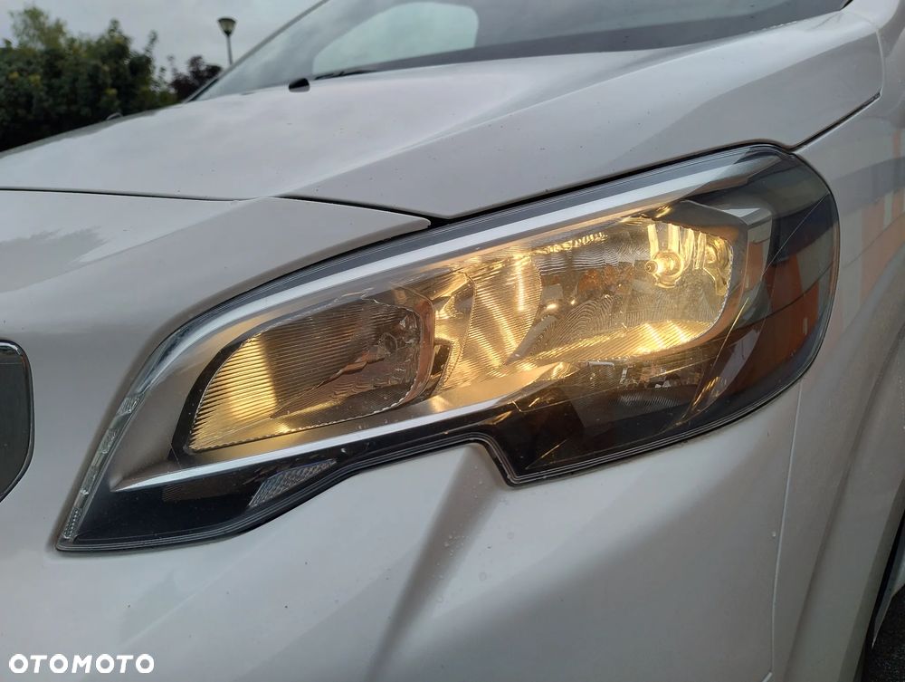 Peugeot EXPERT NOWY MODEL 1.6 HDI (101KM) AUTOMAT (L2H1) (EURO,6) KLIMA WEBASTO FULL OPCJA STAN IDEALNY NIE MA RDZY 100% BEZWYPADKOWY SERWIS A.S.O. DO KOŃCA ! ! ! - 25