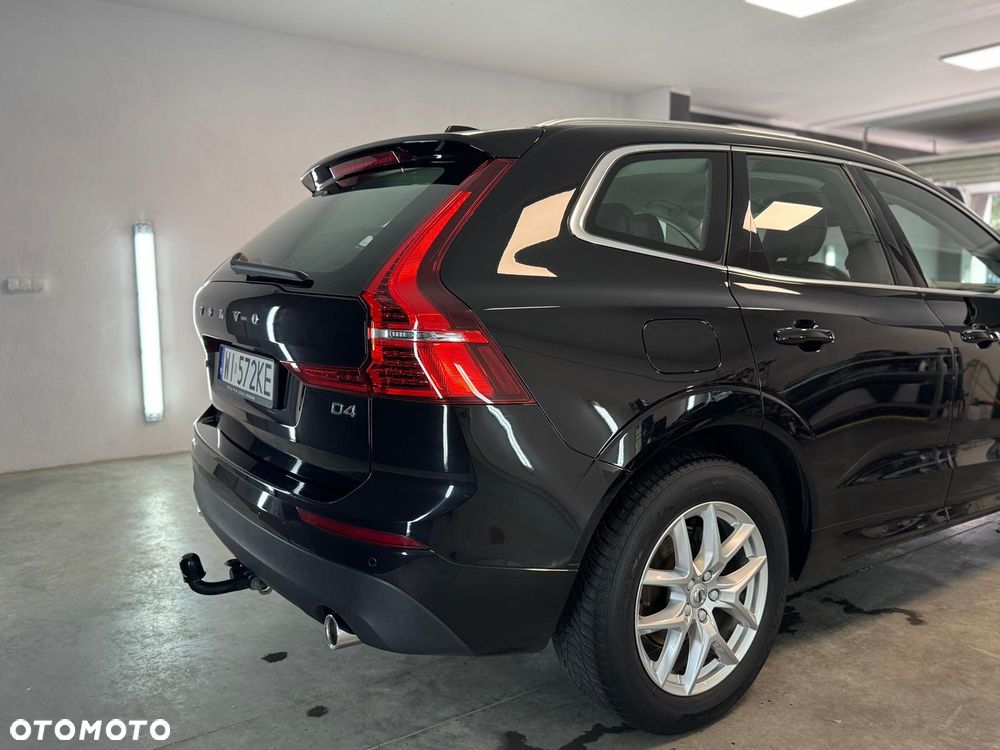 Volvo XC 60 D4 Momentum Pro - 11
