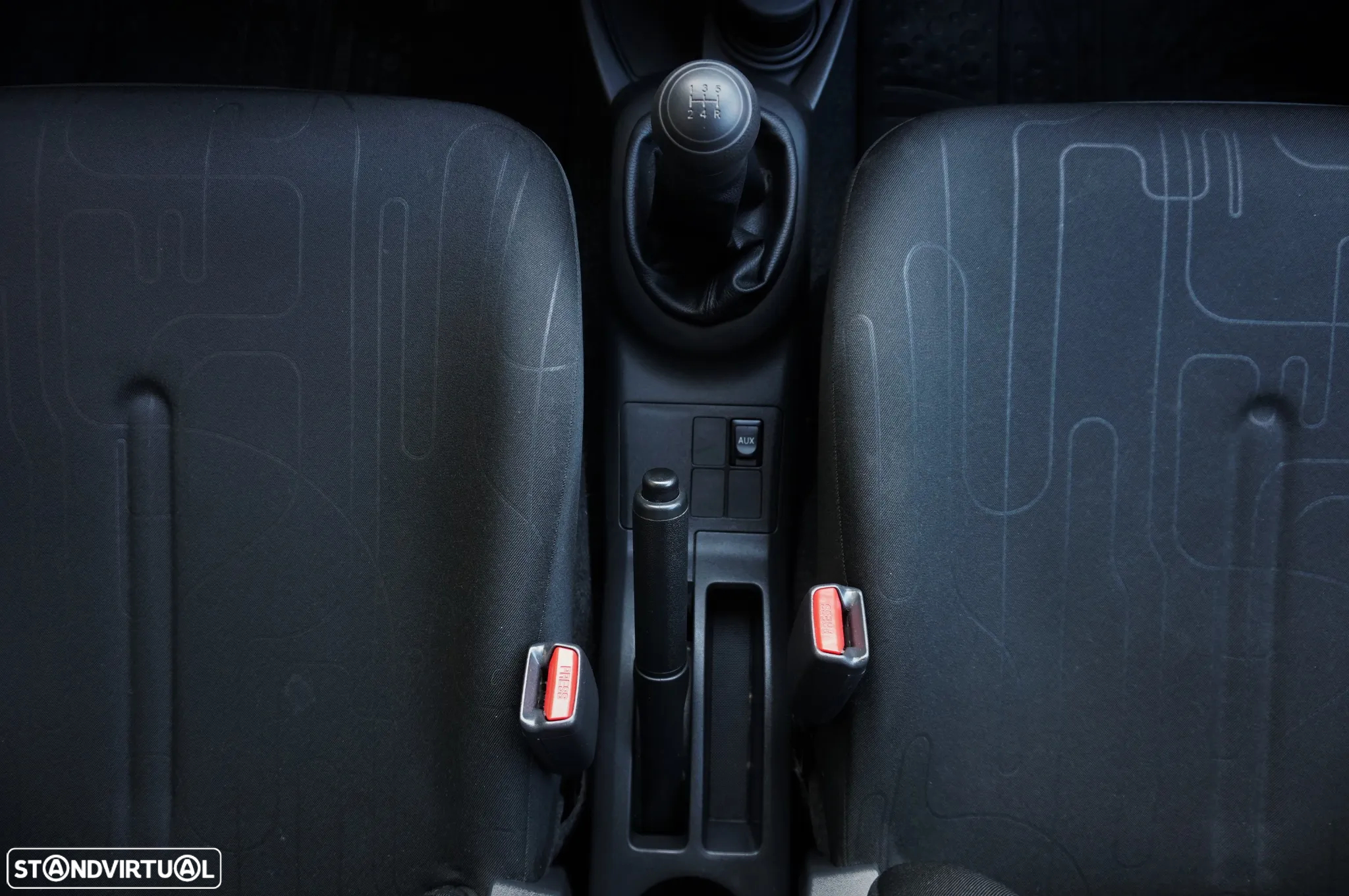 Toyota Yaris 1.0 VVT-i Comfort+AC - 35