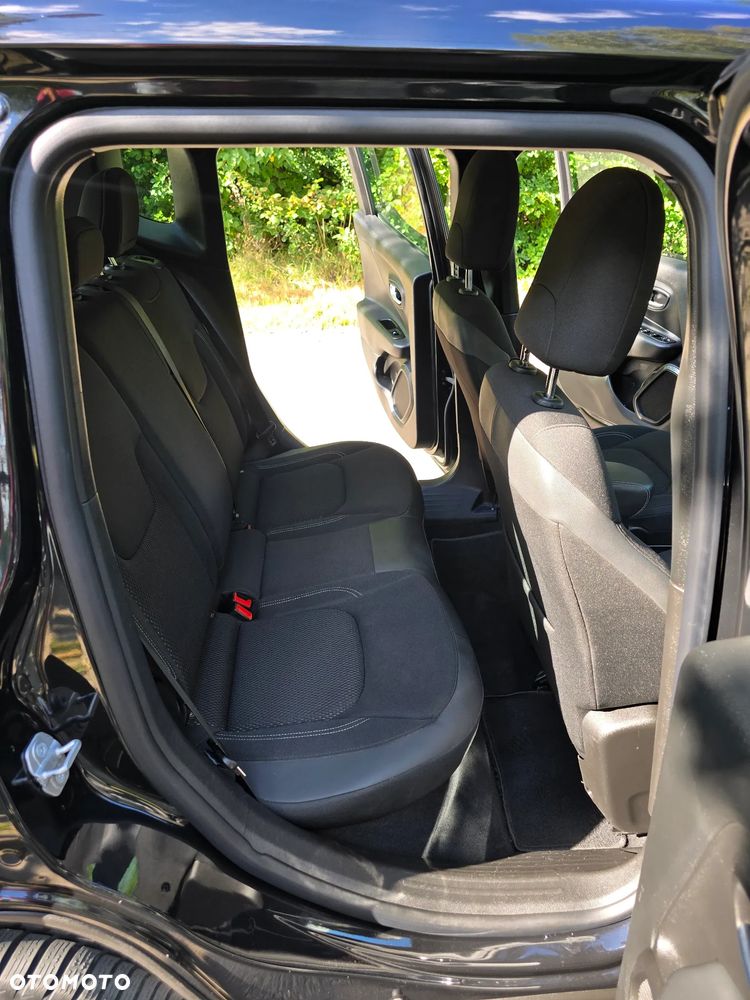 Jeep Renegade 1.3 T-GDI 4xe Automatik Limited - 25