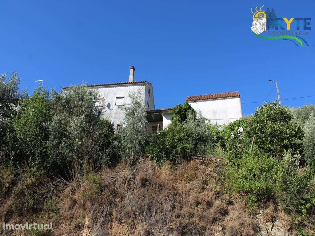 Imóvel rústico situado em Álvaro - Oleiros, para reconstruir - Grande imagem: 5/60