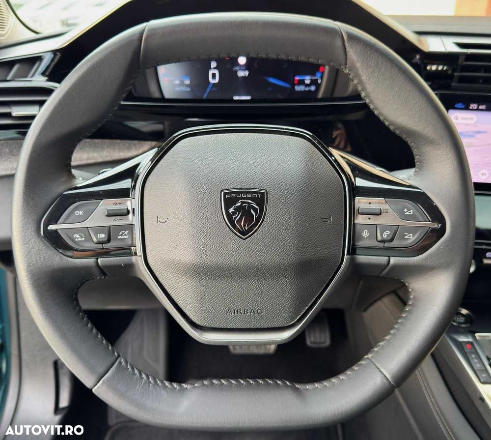 Peugeot 308 1.5L BlueHDI 130 S&S EAT8 Allure - 21
