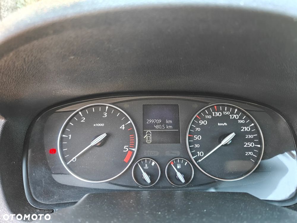 Renault Laguna 2.0 DCi Dynamique - 9