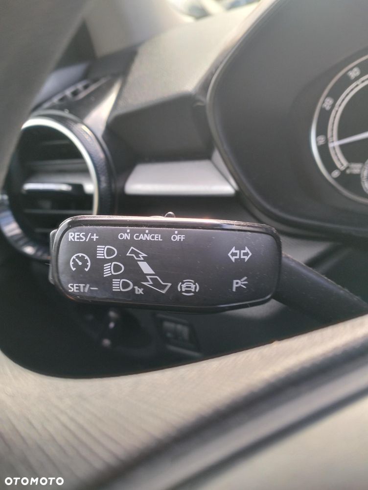Skoda Fabia 1.0 Ambition - 8