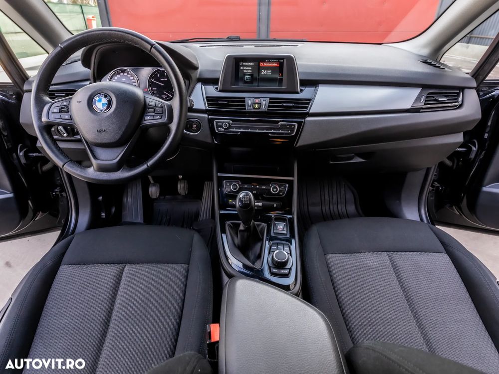 BMW Seria 2 216d Advantage - 16