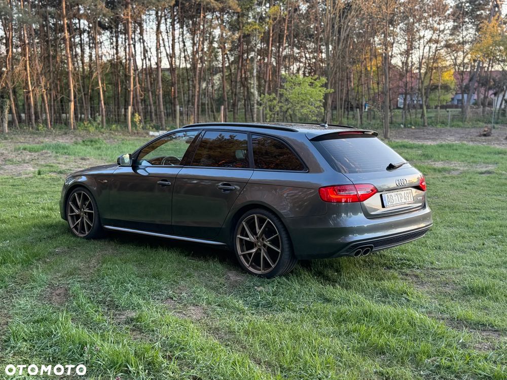 Audi A4 Avant 2.0 TDI DPF clean diesel quattro S tronic S line Sportpaket - 21