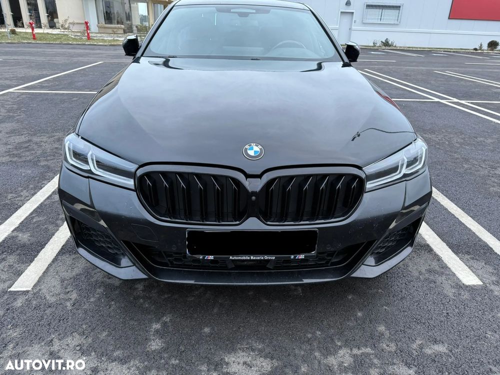 BMW Seria 5 530d xDrive AT MHEV - 1