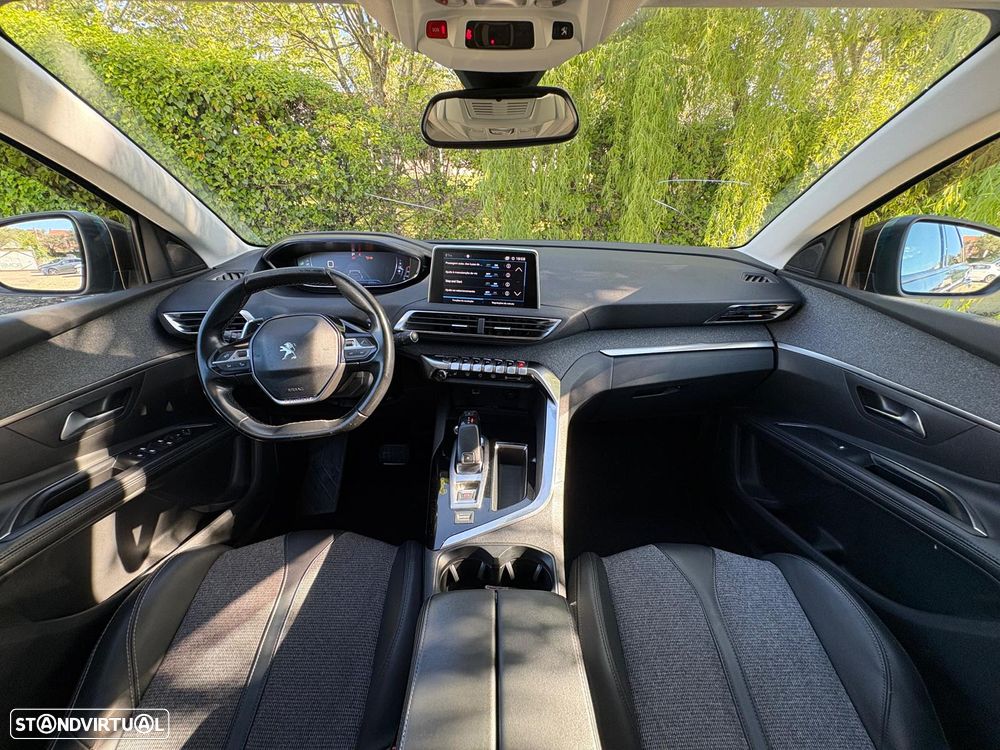 Peugeot 5008 1.5 BlueHDi Active Pack EAT8 - 26