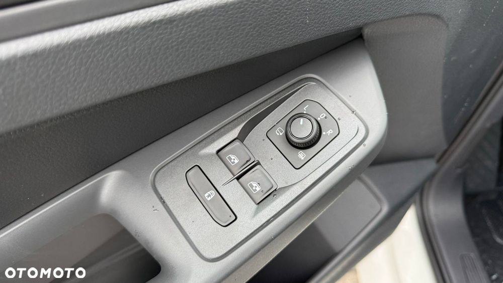 Volkswagen Caddy 2.0 TDI DSG - 16
