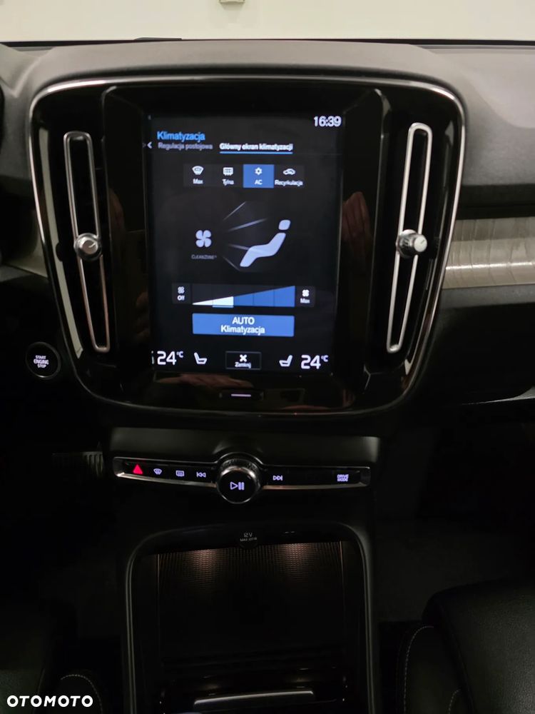 Volvo XC 40 D4 AWD Geartronic Inscription - 12