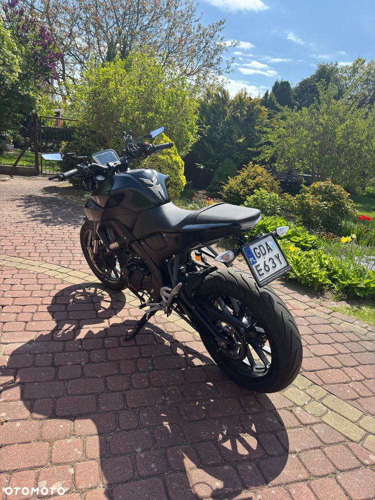 Yamaha MT - 7