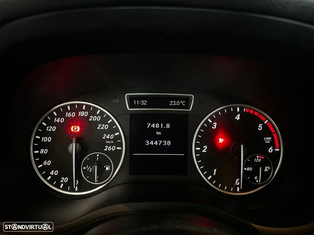 Mercedes-Benz B 180 CDi BlueEfficiency - 18